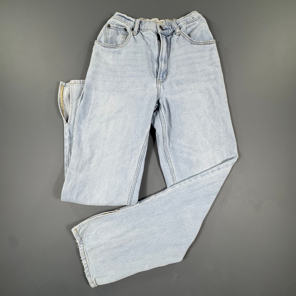 Abercrombie Fitch 90s Straight Ultra High‎ Rise Light Wash Jeans Women's 26 / 2r